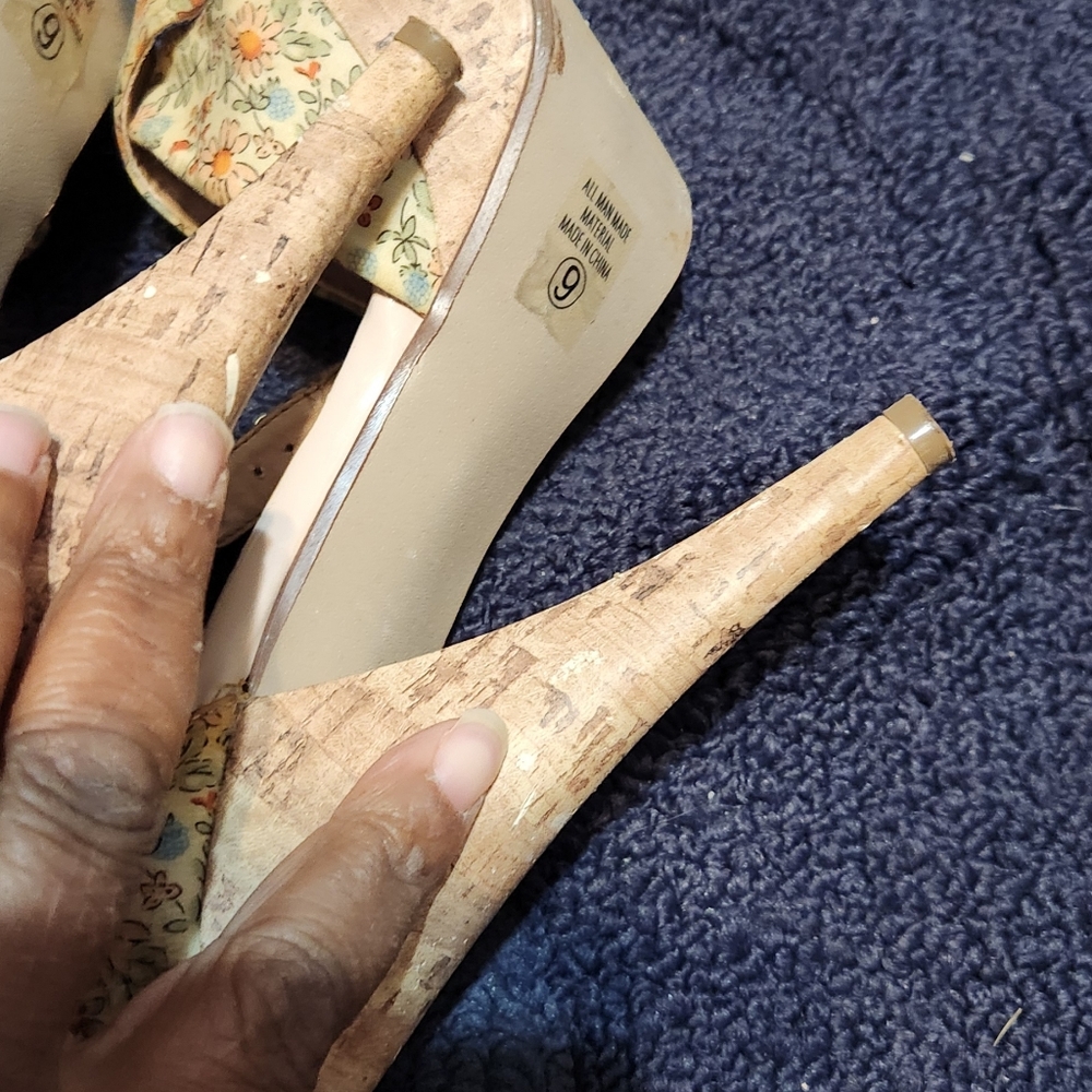 Delicious Shoe - Picture 4 of 9